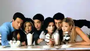 Matthew Perry, Jennifer Aniston, David Schwimmer, Courteney Cox, Matt LeBlanc, Lisa Kudrow