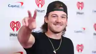 2022 iHeartRadio Music Festival - Night 1 - Press Room Morgan Wallen poses in the press room at the 2022 iHeartRadio Mu