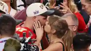 Kansas City Chiefs tight end Travis Kelce kisses his girlfriend Taylor Swift after the Chiefs defeated the San Francisco