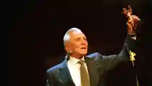 Kirk Douglas