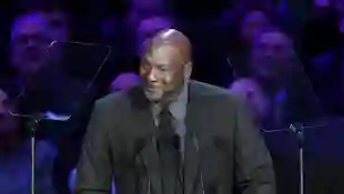 Michael Jordan gave a heartfelt and raw speech honoring Kobe Bryant.