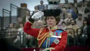 Olivia Colman es la Reina Isabel II en la cuarta temporada de 'The Crown'