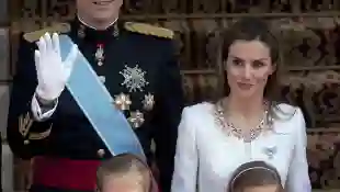 La familia real de España en la Coronación del Rey Felipe VI en 2014
