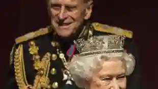 El príncipe Felipe y la reina Isabel