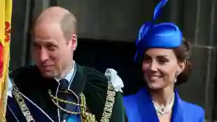 El Príncipe Guillermo y la Duquesa Kate durante la coronación de Carlos en Escocia