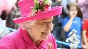 Queen Elizabeth II send an emotional message to healthcare workers on World Health Day.