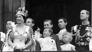 Queen Elizabeth's Platinum Jubilee Emblem Revealed!