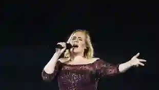 See Adele's Unbelievable Weight Loss In New Bikini Pic!