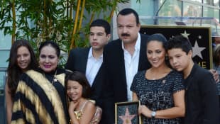 Pepe Aguilar y familia