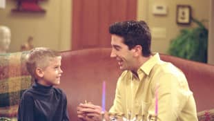 Friends Fans Will Meet Ross Geller S Holiday Armadillo In Uk