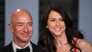 MacKenzie Bezos and Jeff Bezos