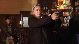 Ncis Season 18 Finale Emotional Says Wilmer Valderrama Ncis (naval criminal investigative service) is an american police procedural drama television series surround with a fictional team of special agents. ncis season 18 finale emotional