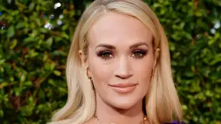 Carrie Underwood attends the 2019 American Music Awards