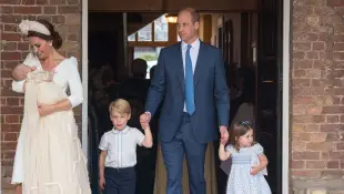 Princess Charlotte, Prince George, Prince William, Prince Louis and Duchess Catherine
