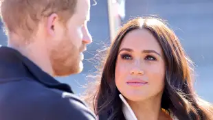 Duchess Meghan responds after estranged father Thomas Markle Sr stroke news latest 2022 royal family