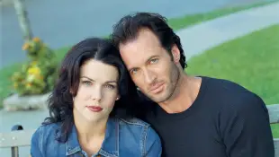 GILMORE GIRLS, Lauren Graham, Scott Patterson, (Season 1), 2000-2007