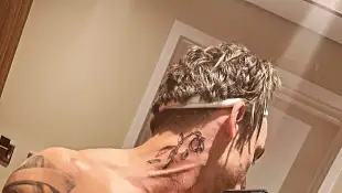 Liam Payne has a killer body