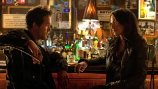 Ryan Reynolds and Blake Lively in "Green Lantern"