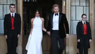 La signification de la robe de réception du mariage royal de Meghan Markle