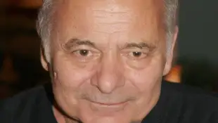 **FILE PHOTO** Burt Young Has Passed Away. North Palm Beach, FL 1-13-2007 Burt Young, Photo by JR Davis-PHOTOlink.net /