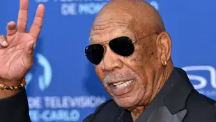 CÃ lÃ britÃ s au photocall de la cÃ rÃ monie douverture du 63eme Festival de TÃ lÃ vision de Monte Carlo au Grimaldi For