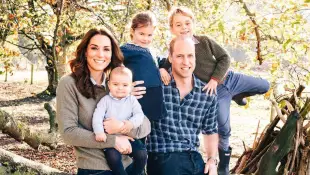 Kate Middleton y los príncipes Louis, Charlotte, William y George