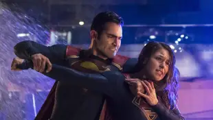 Tyler Hoechlin and Melissa Benoist in 'Supergirl'