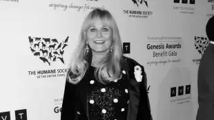 Valerie Perrine died