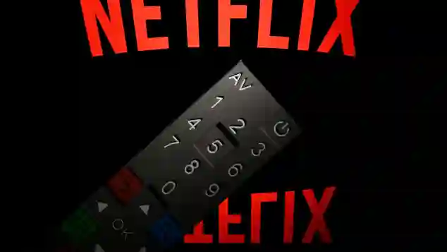 Netflix Cuties apology release date controversy logo screen