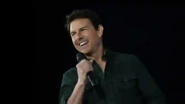 Tom Cruise dropped the trailer for Top Gun: Maverick on stage at the annual Comic Con in San Diego, California.