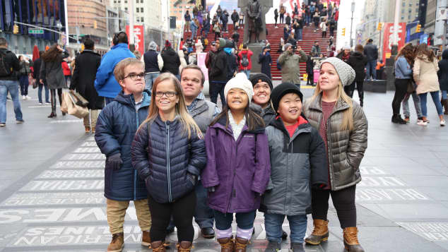 Tlc S 7 Little Johnstons New Episodes Coming In March The series revolves around the johnstons, a family of seven that lives with dwarfism. tlc s 7 little johnstons new