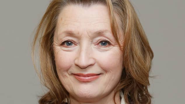 'The Crown' Casts Lesley Manville As Princess Margaret ...