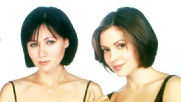 Alyssa Milano and Shannen Doherty in 'Charmed'