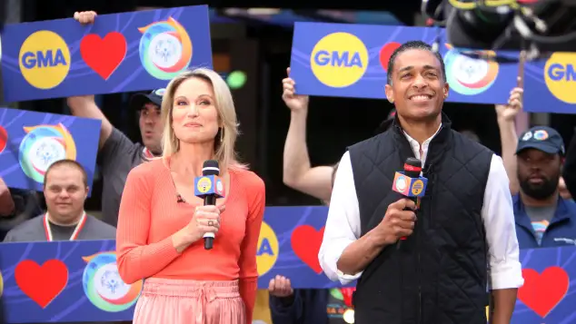 Amy Robach and T.J. Holmes  