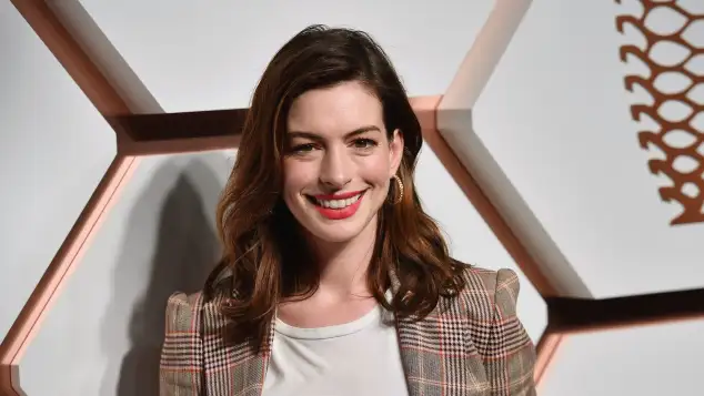 Anne Hathaway