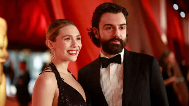 Elizabeth Olsen and Robbie Arnett