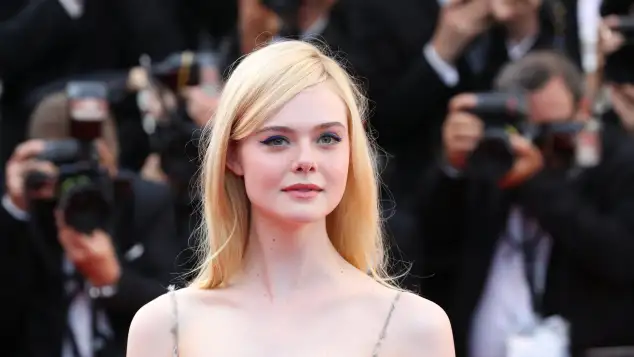 Elle Fanning