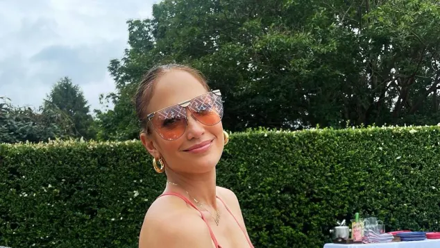 Jennifer Lopez