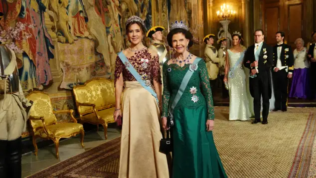 Queen Mary and Queen Silvia
