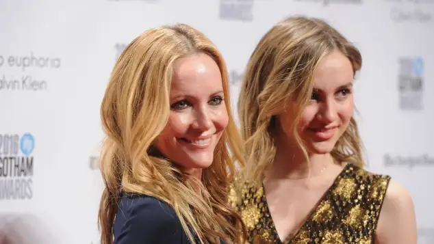 Maude Apatow and Leslie Mann