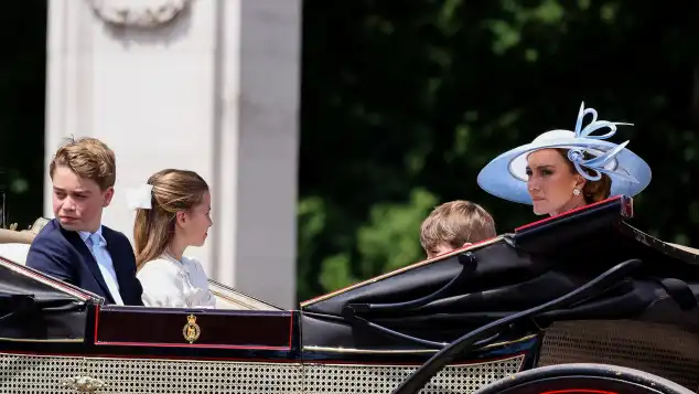 Princess Kate with her children