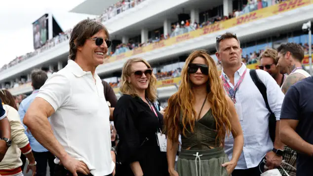 Shakira, Tom Cruise