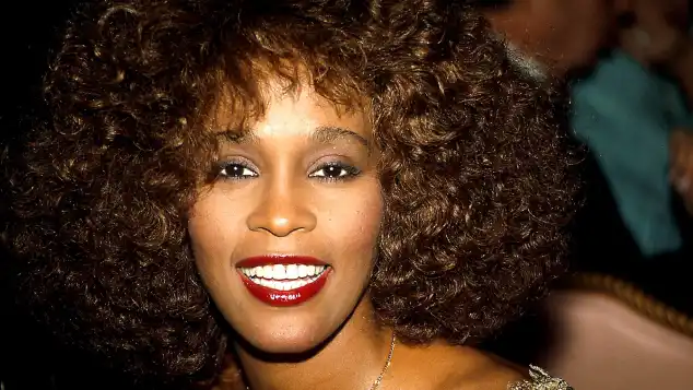Whitney Houston 