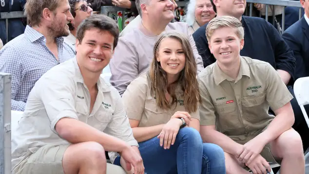 Bindi Irwin, Robert Irwin, and Chandler Powell