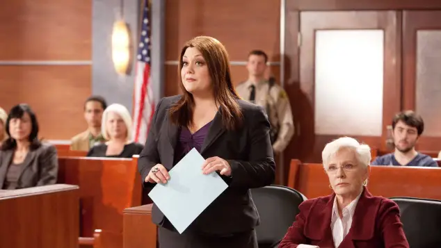 Brooke Elliott in 'Drop Dead Diva'