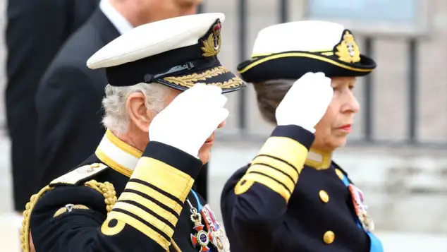 Le roi Carlos III et la princesse Ana