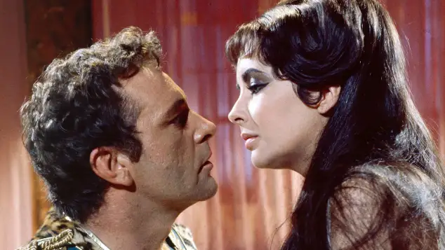 Elizabeth Taylor and Richard Burton