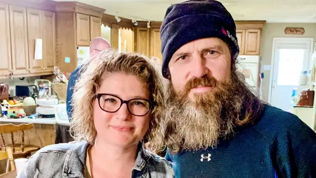 Phyliss Thomas and Jase Robertson