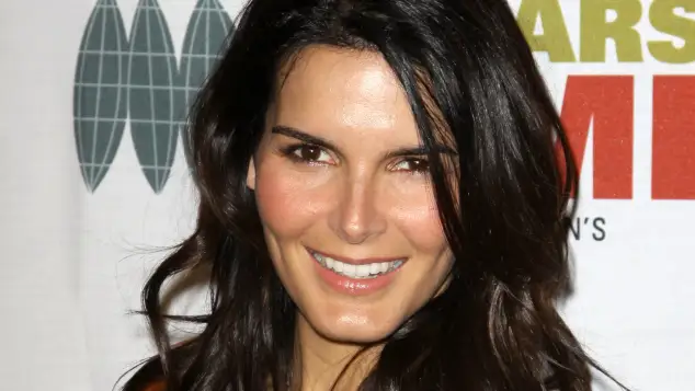 Angie Harmon