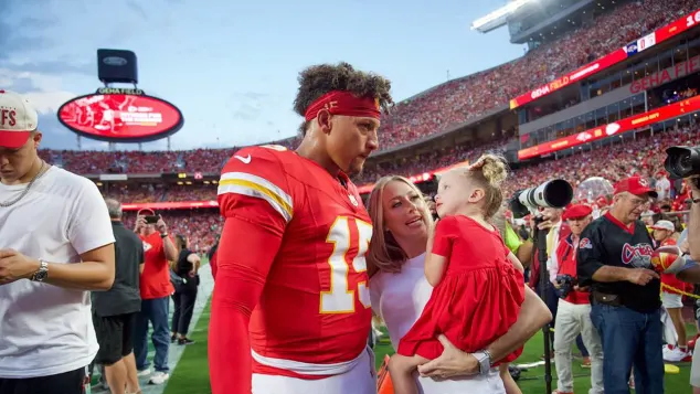 Patrick Mahomes and Brittany Mahomes